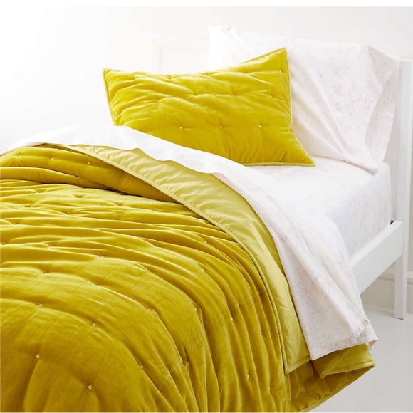 Opalhouse Bedding Opal House Citron Chartreuse Velvet Tufted Queenfull Comforter Poshmark